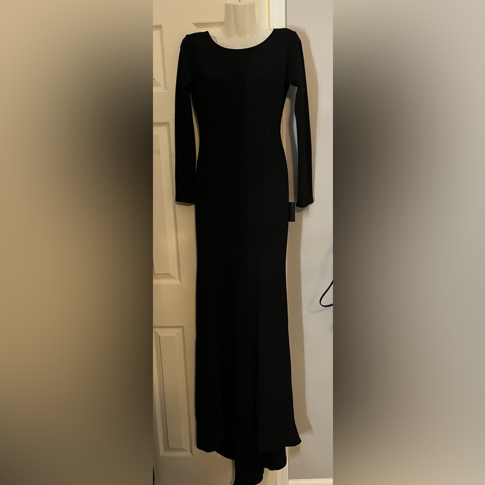 Lulu's Classic Black Long Sleeve Dress